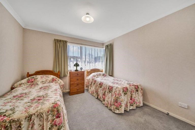 Photo of property in 37 Victoria Street, Hawera, 4610