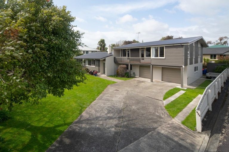 Photo of property in 498 College Street, Hokowhitu, Palmerston North, 4410