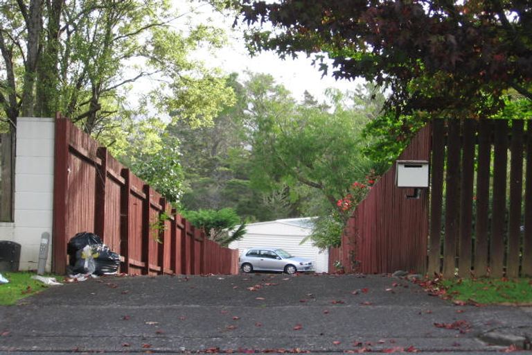 Photo of property in 5 Autumn Avenue, Glen Eden, Auckland, 0602