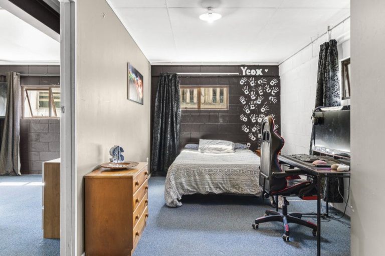 Photo of property in 5 Bronte Place, Whalers Gate, New Plymouth, 4310