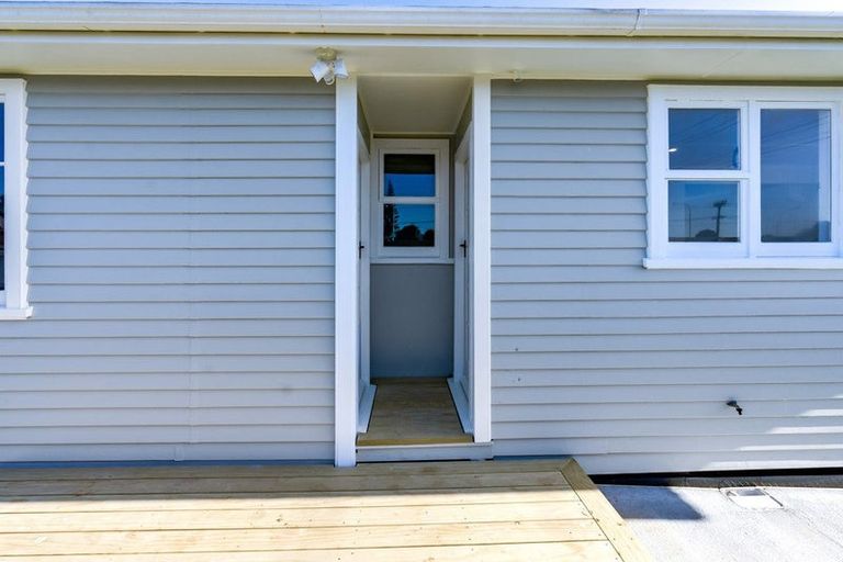 Photo of property in 5 Wills Road, Bell Block, New Plymouth, 4312