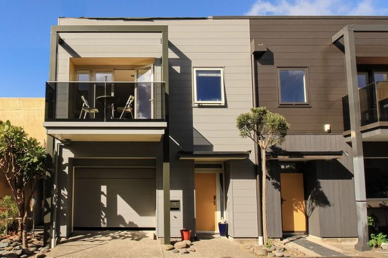 Photo of property in Marrakech Cafe, 14/305 Evans Bay Parade, Hataitai, Wellington, 6021