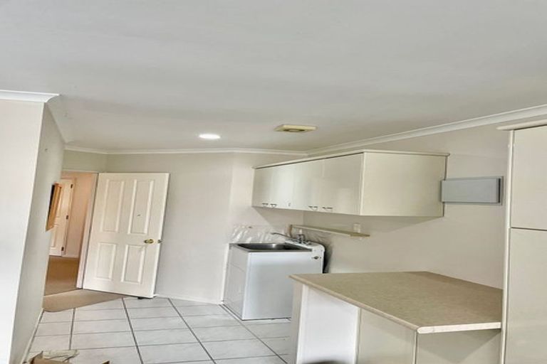 Photo of property in 28 Cantora Avenue, Northpark, Auckland, 2013