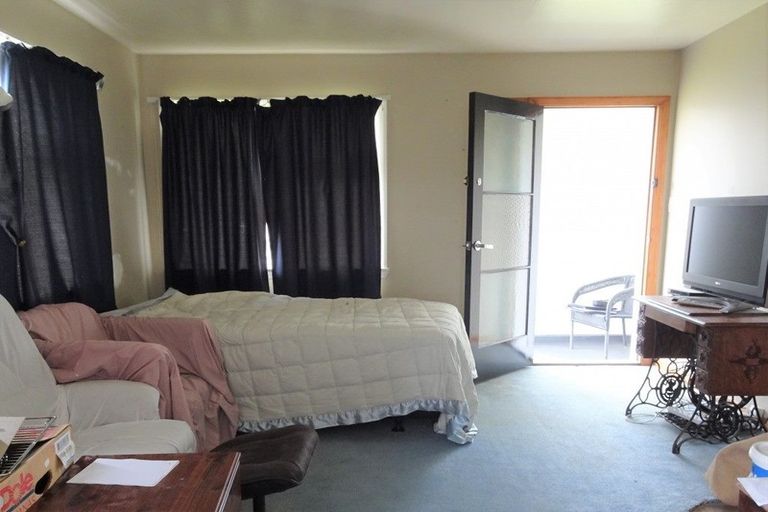 Photo of property in 4 Murray Street, Whataroa, 7886