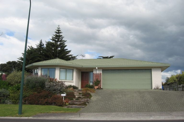 Photo of property in 9 Ridgemount Terrace, Welcome Bay, Tauranga, 3112