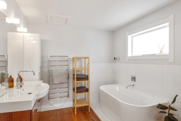 Photo of property in 166 Southampton Street, Sydenham, Christchurch, 8023