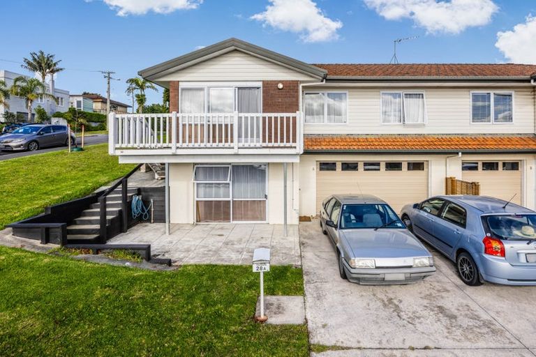 Photo of property in 2/1 West Street, Papakura, 2110