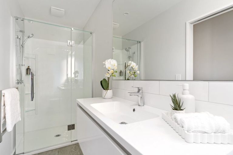 Photo of property in 4 Don Peebles Way, Belfast, 8051