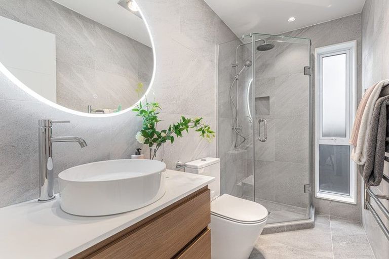 Photo of property in 123c Forrest Hill Road, Forrest Hill, Auckland, 0620