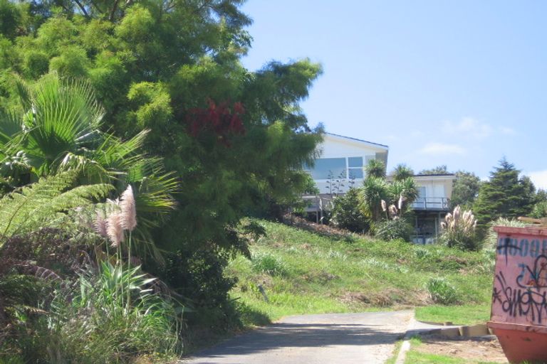 Photo of property in 88 Pemberton Avenue, Bayview, Auckland, 0629