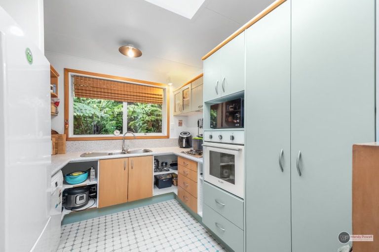 Photo of property in 3d Maungaraki Road, Korokoro, Lower Hutt, 5012