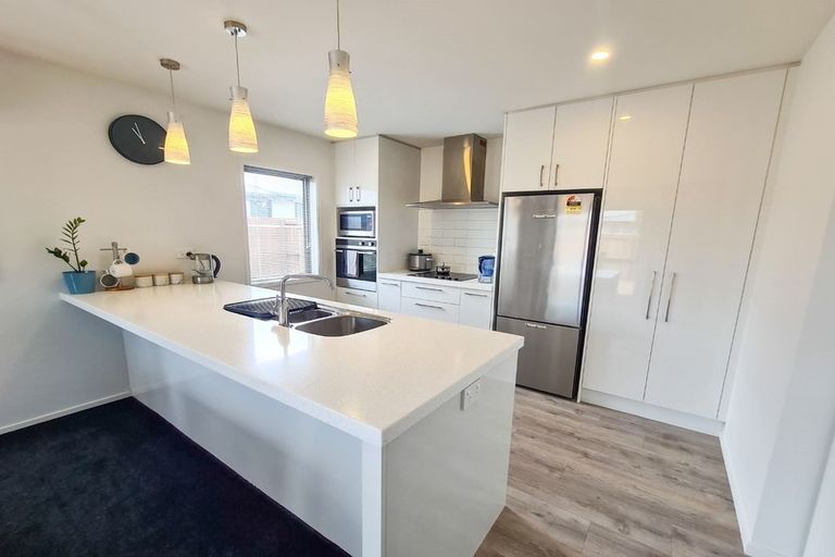 Photo of property in 18 Meyer Crescent, Halswell, Christchurch, 8025