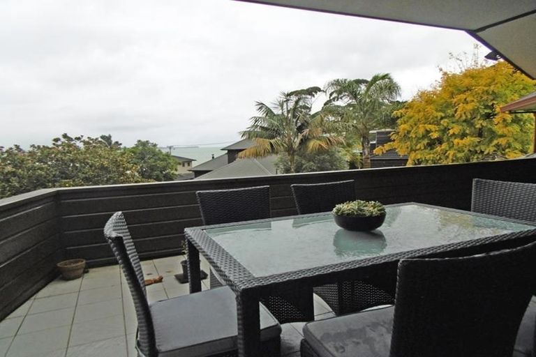 Photo of property in 166 Mellons Road, Mellons Bay, Auckland, 2014