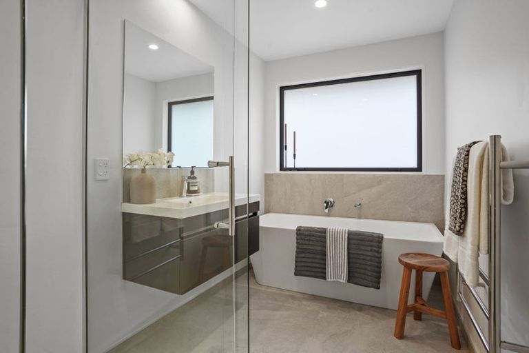 Photo of property in 1 El Patron Lane, Halswell, Christchurch, 8025