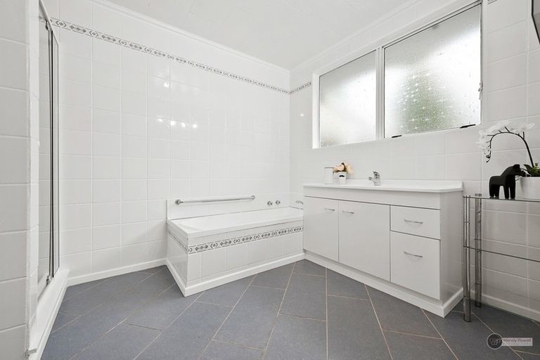 Photo of property in 144b Rata Street, Naenae, Lower Hutt, 5011