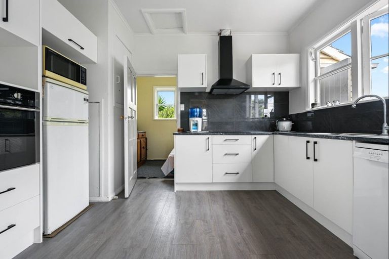 Photo of property in 25b Kiwi Avenue, Forest Lake, Hamilton, 3200