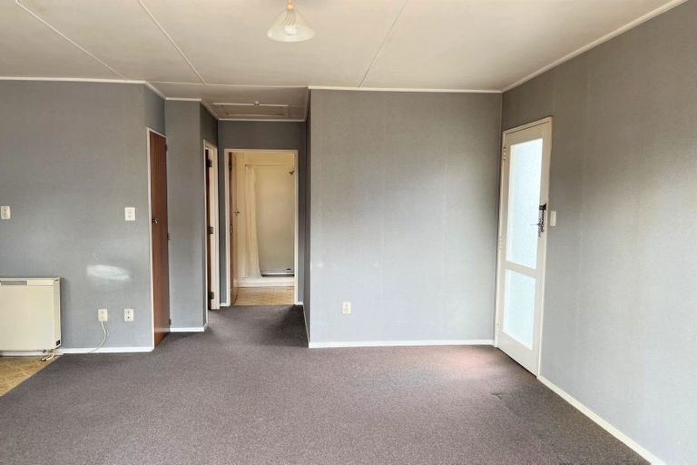 Photo of property in 16f Kent Street, Levin, 5510