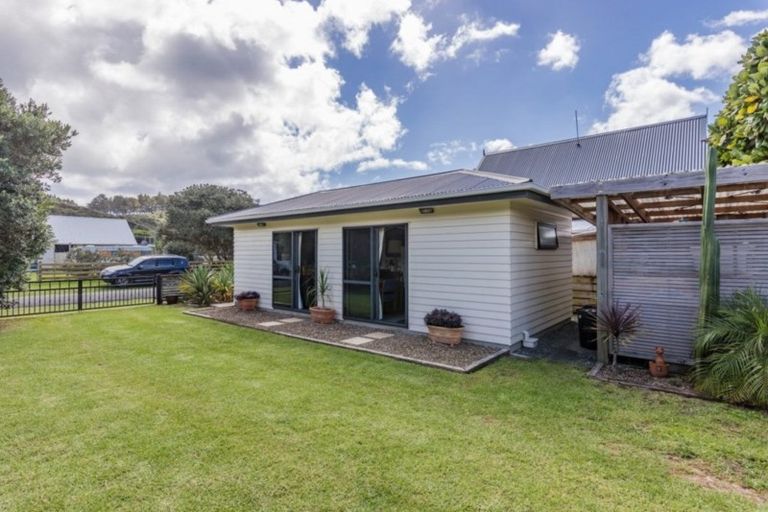 Photo of property in 2 Mako Street, Taupo Bay, Mangonui, 0494
