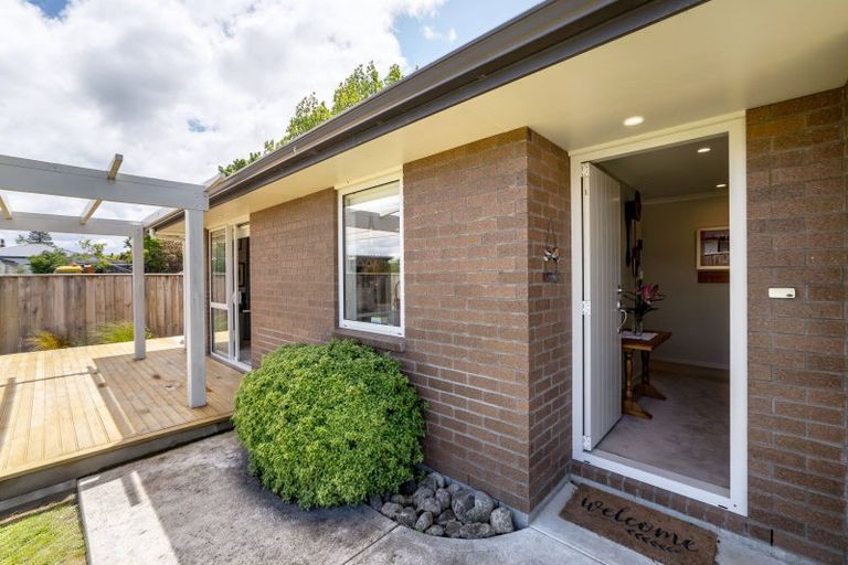 Photo of property in 25 Tarata Grove, Lansdowne, Masterton, 5810