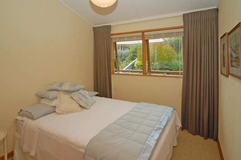 Photo of property in 28 George Street, Hospital Hill, Napier, 4110