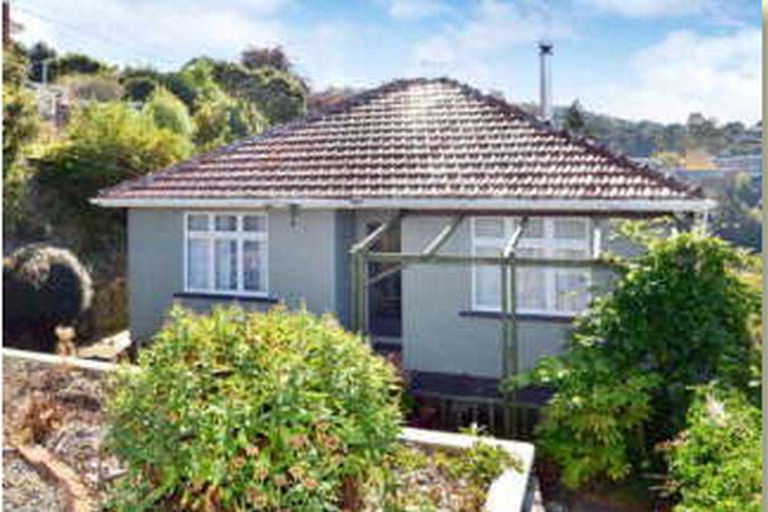 Photo of property in 12 Orbell Street, Dalmore, Dunedin, 9010