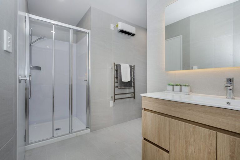 Photo of property in 10a Mescal Street, Massey, Auckland, 0614