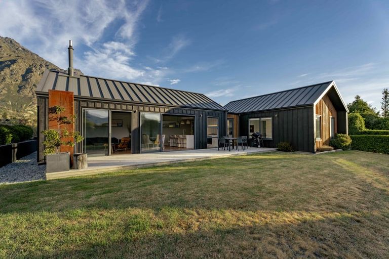 Photo of property in 54 Jacks Point Rise, Jacks Point, Queenstown, 9371