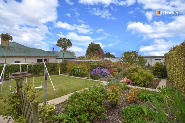 Photo of property in 239 Kenmure Road, Kenmure, Dunedin, 9011