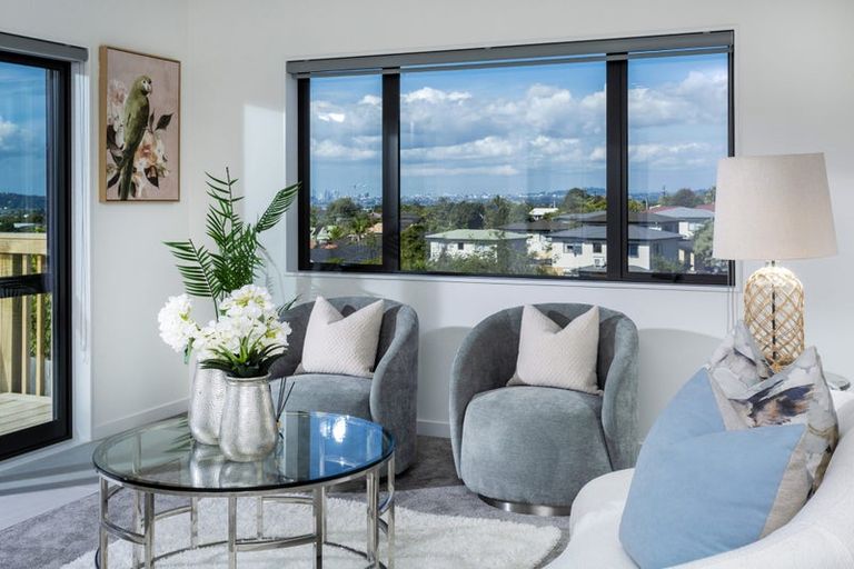 Photo of property in 10a Mescal Street, Massey, Auckland, 0614