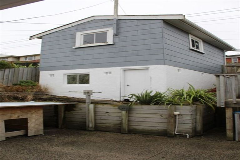 Photo of property in 24 John Street, Abbotsford, Dunedin, 9018