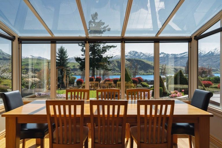 Photo of property in 714 Lake Hayes-arrow Junction Highway, Lake Hayes, Queenstown, 9371