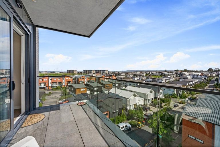 Photo of property in 408/57 Mapou Road, Hobsonville, Auckland, 0616