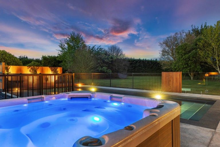 Photo of property in 1474 Tram Road, Swannanoa, Rangiora, 7475