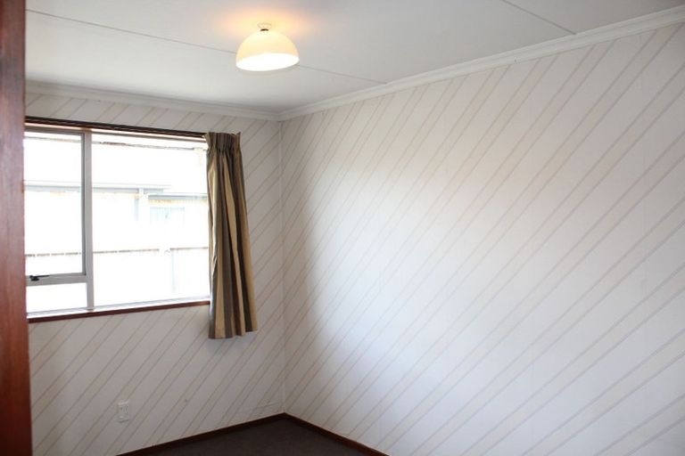 Photo of property in 72 Reid Road, South Dunedin, Dunedin, 9012