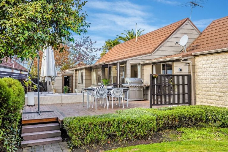 Photo of property in 9 Chatswood Place, Bishopdale, Christchurch, 8051