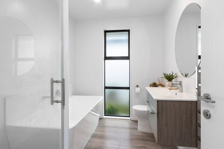 Photo of property in 15 Burrow Street, Rolleston, 7614