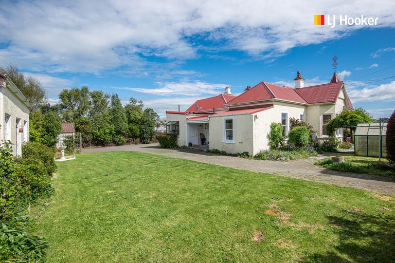 Photo of property in 187 Clyde Street, Balclutha, 9230
