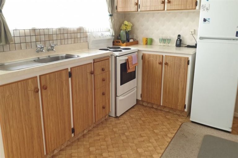 Photo of property in 2/72 Ranui Avenue, Waimataitai, Timaru, 7910