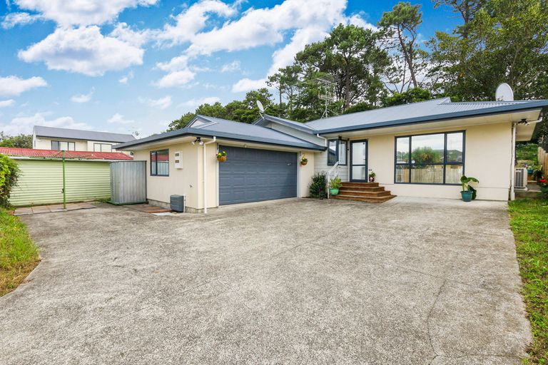 Photo of property in 141a Portage Road, New Lynn, Auckland, 0600