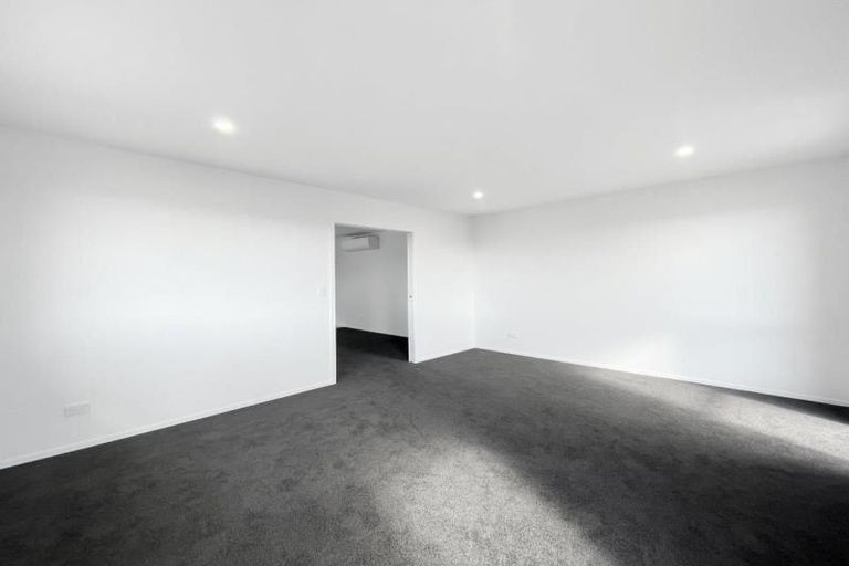 Photo of property in 16 North Ridge Drive, Rototuna North, Hamilton, 3210