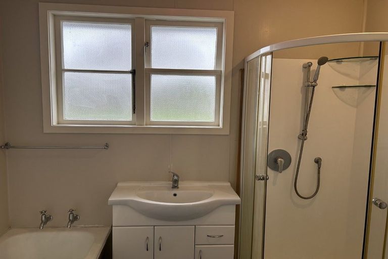 Photo of property in 25 Stanly Street, Eketahuna, 4900