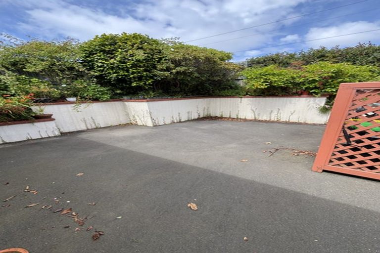 Photo of property in 30 Brownville Crescent, Maori Hill, Dunedin, 9010