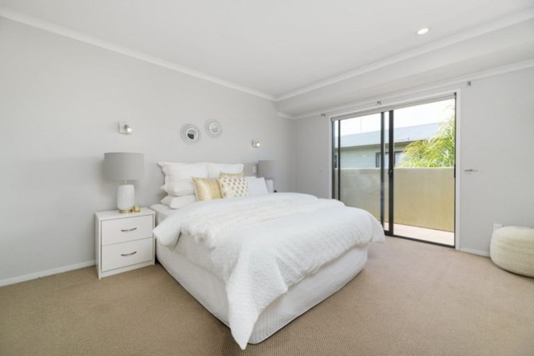 Photo of property in 918b Papamoa Beach Road, Papamoa Beach, Papamoa, 3118