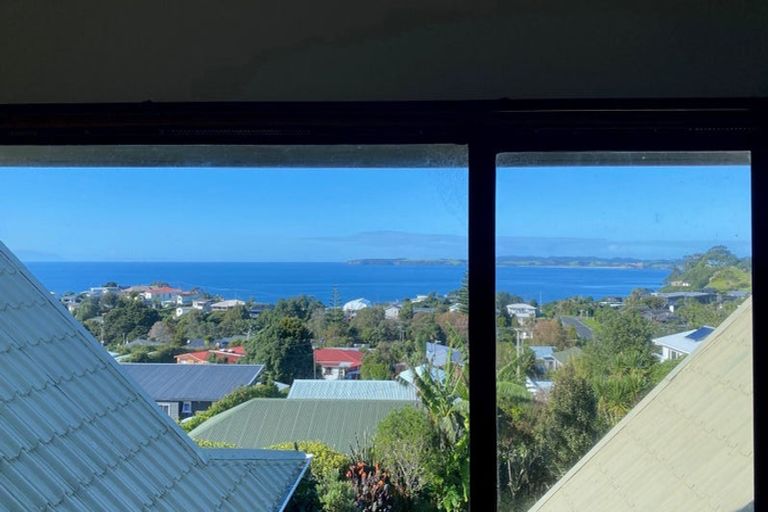 Photo of property in 19 Albert Street, Leigh, 0985