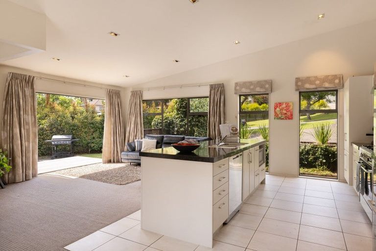 Photo of property in 2 Rochdale Close, Bethlehem, Tauranga, 3110