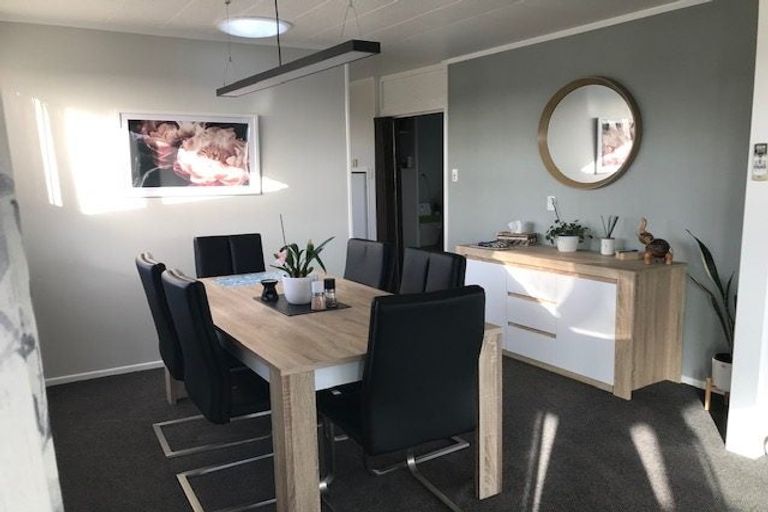 Photo of property in 300 Tukapa Street, Hurdon, New Plymouth, 4310