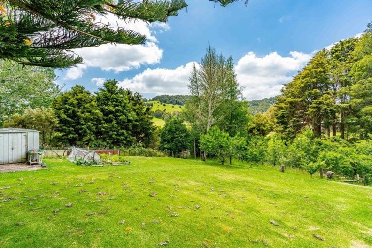 Photo of property in 750 Waiotira Road, Waiotira, 0193