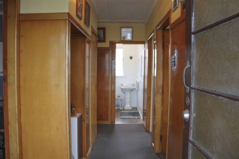 Photo of property in 20 King Street, Tuatapere, 9620