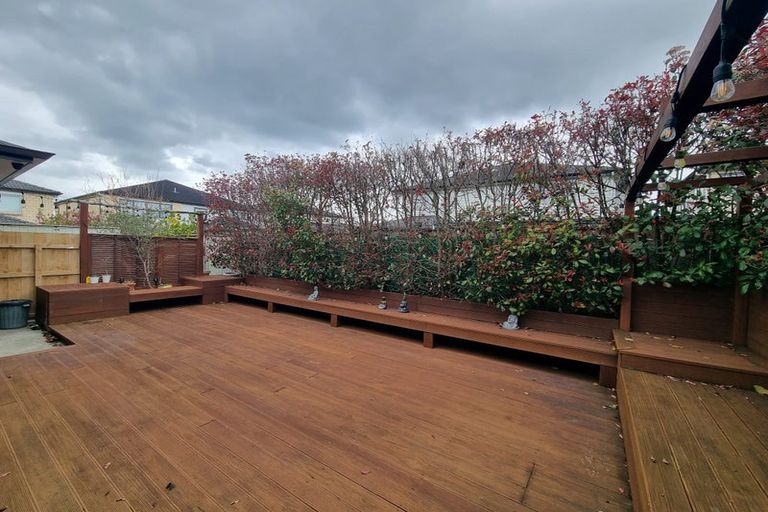 Photo of property in 4 Bruckless Drive, Flat Bush, Auckland, 2019