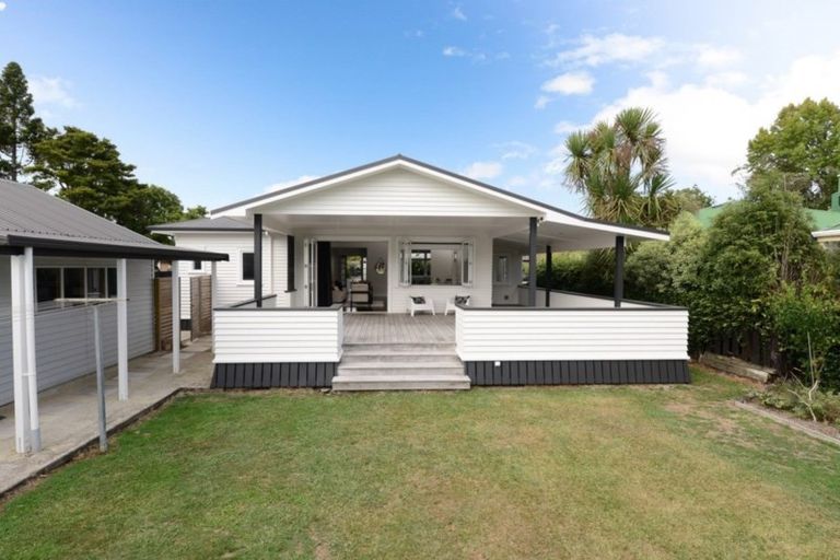 Photo of property in 19 Gillies Avenue, Claudelands, Hamilton, 3214